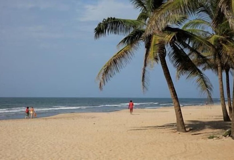هتل Sand Beach