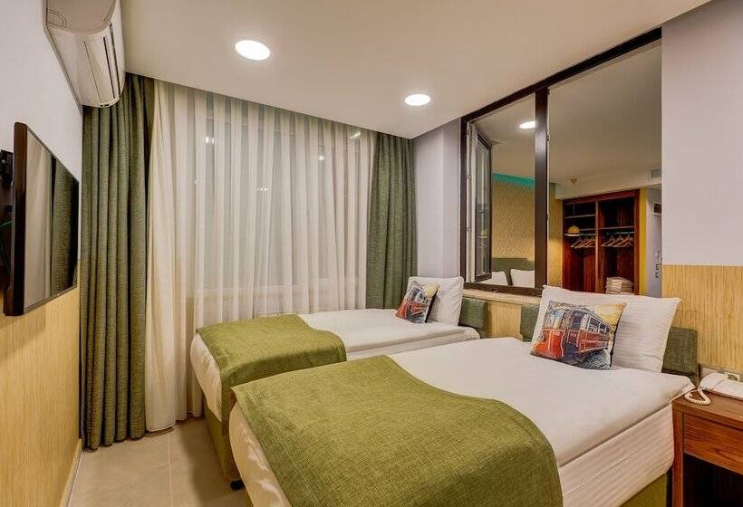 Fotos del hotel Sometimes  Taksim:  5