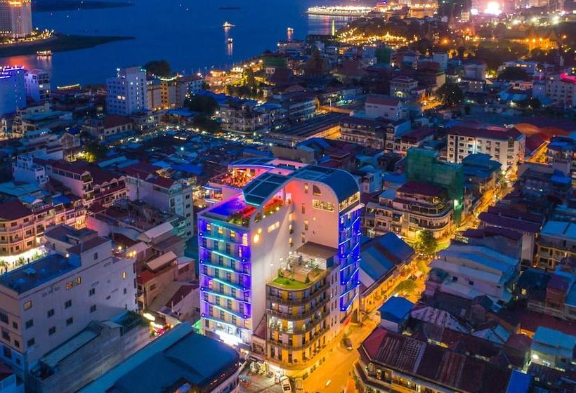 هتل Sun & Moon Urban