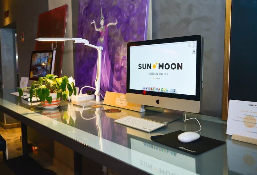 هتل Sun & Moon Urban