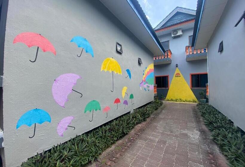 هتل Suria Beach Resort