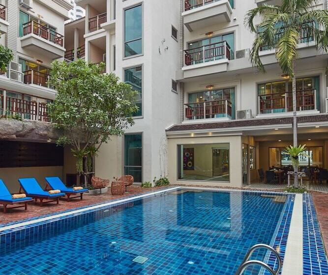 Отель The Agate Pattaya Boutique Resort