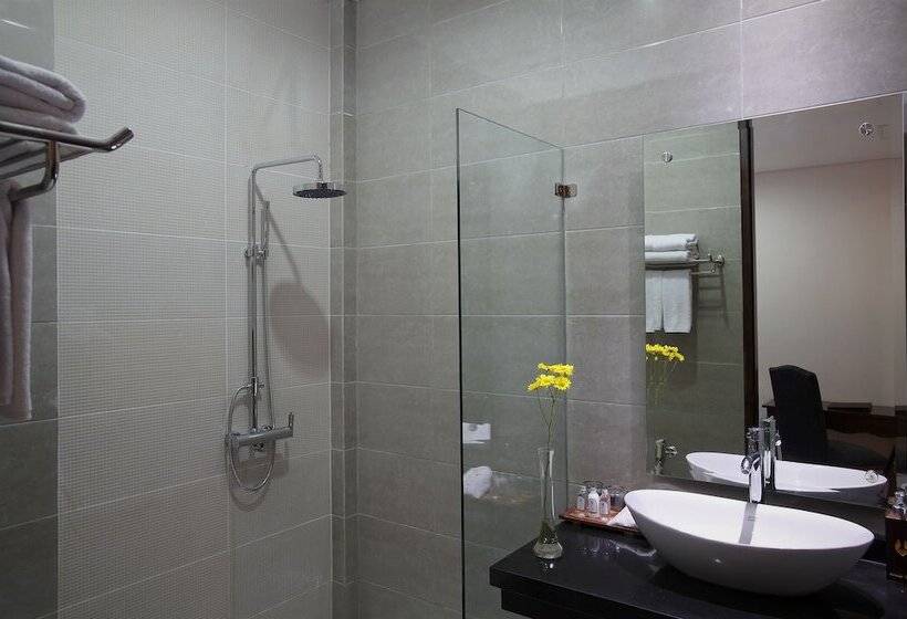Fotos del hotel The Visala Boutique Suites Seminyak:  21