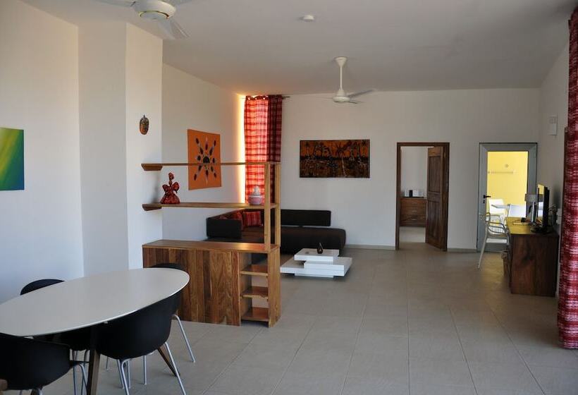Leo S Beach Hotel & Restaurant   Adults Only