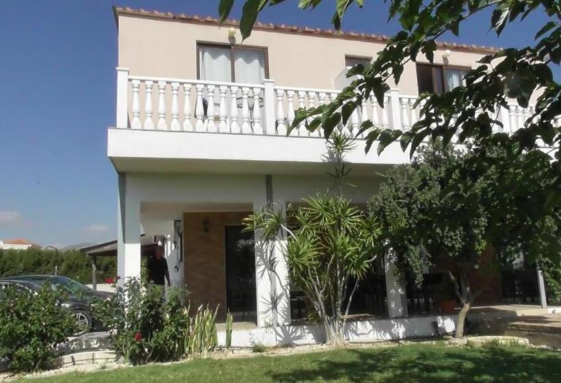 پانسیون Bella Rosa Hotel Cyprus