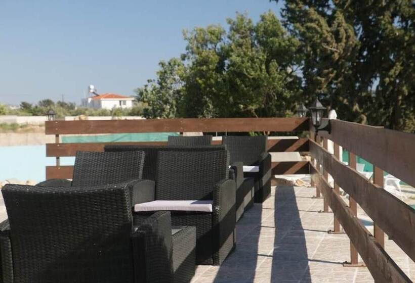 پانسیون Bella Rosa Hotel Cyprus