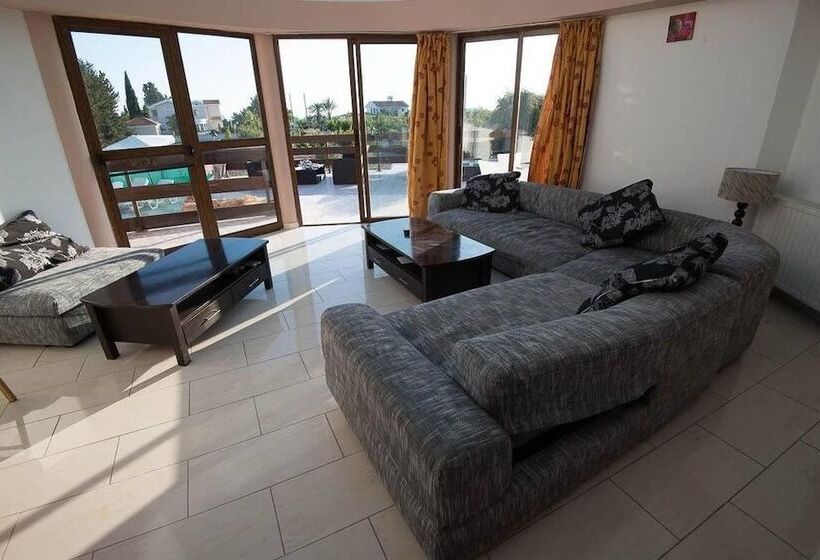 پانسیون Bella Rosa Hotel Cyprus