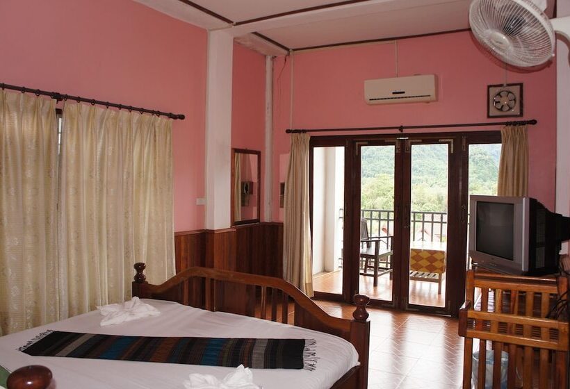 پانسیون Domon Guesthouse