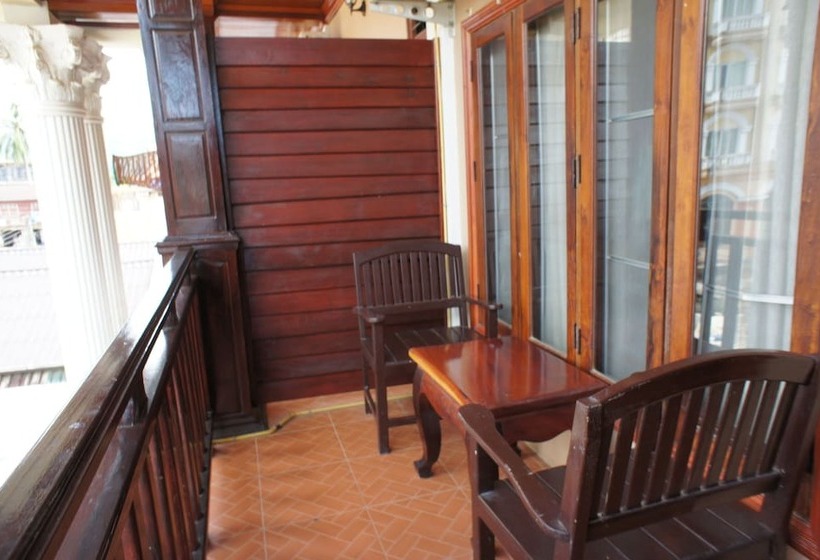 پانسیون Domon Guesthouse