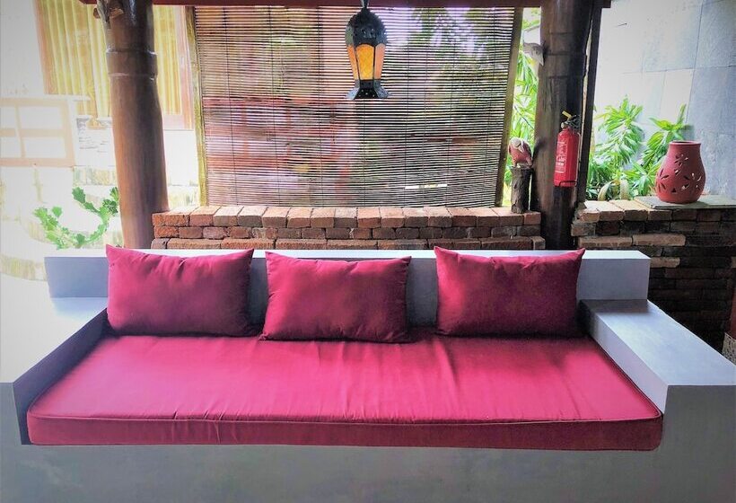 پانسیون Villa Anjing