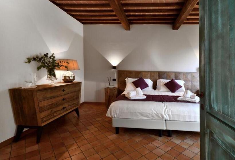 Porsenna Resort