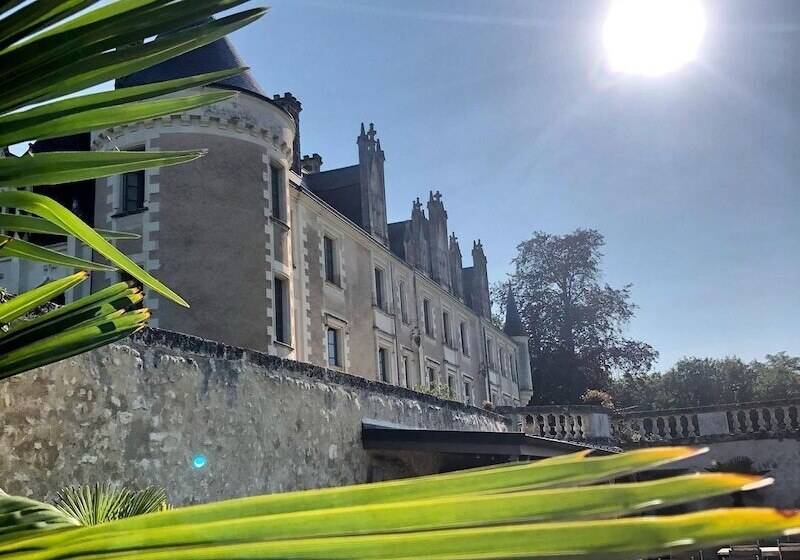 هتل Château Des Arpentis