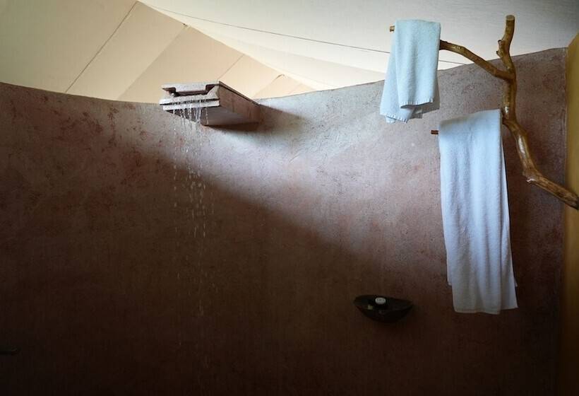 هتل Mara Engai Wilderness Lodge