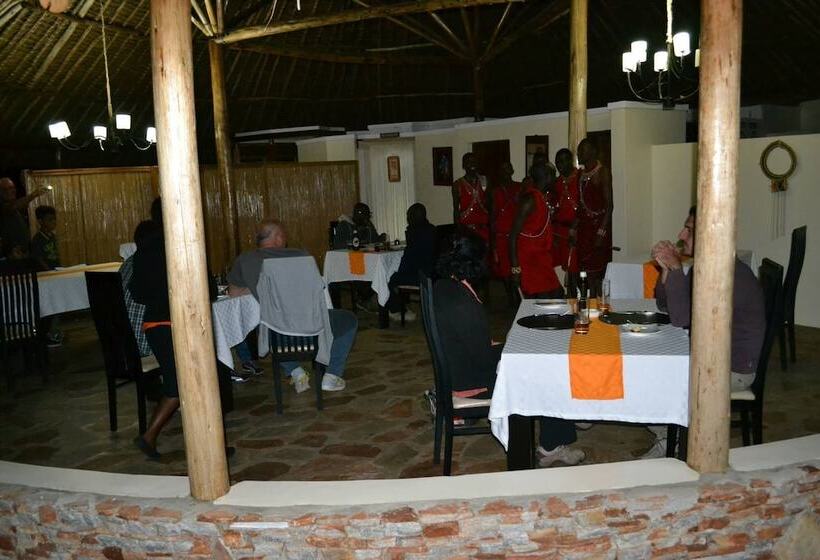 هتل Osero Enarau Camp
