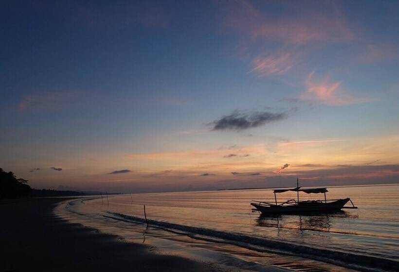 فندق Peace & Love Beach Club