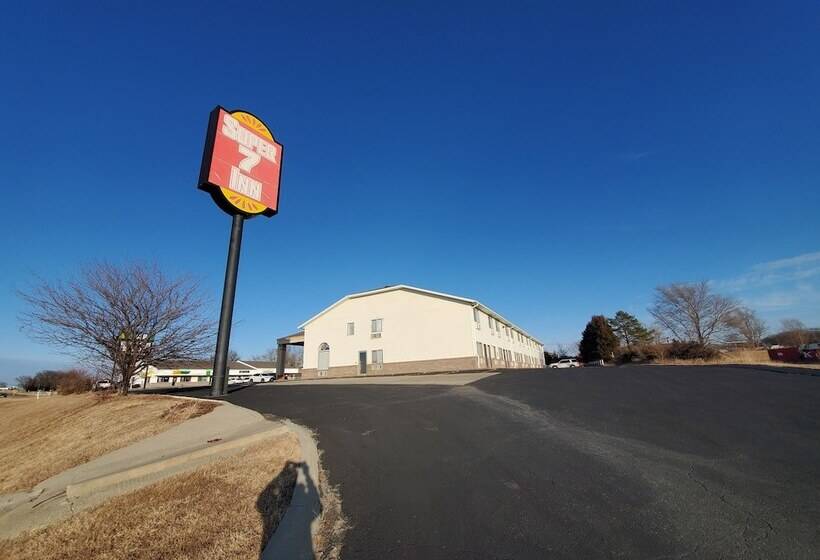 酒店 Super 7 Inn