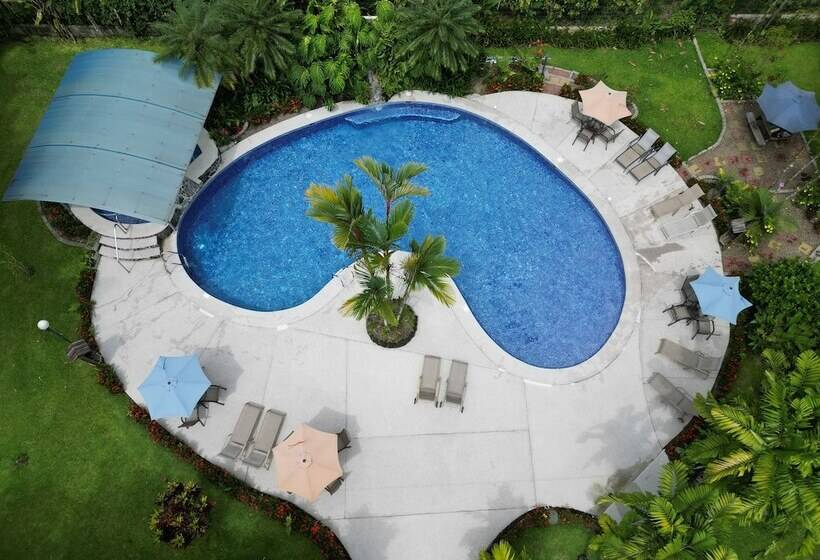 هتل Villas Vilma