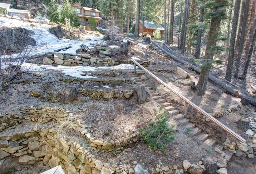 Yosemite Woods Upper