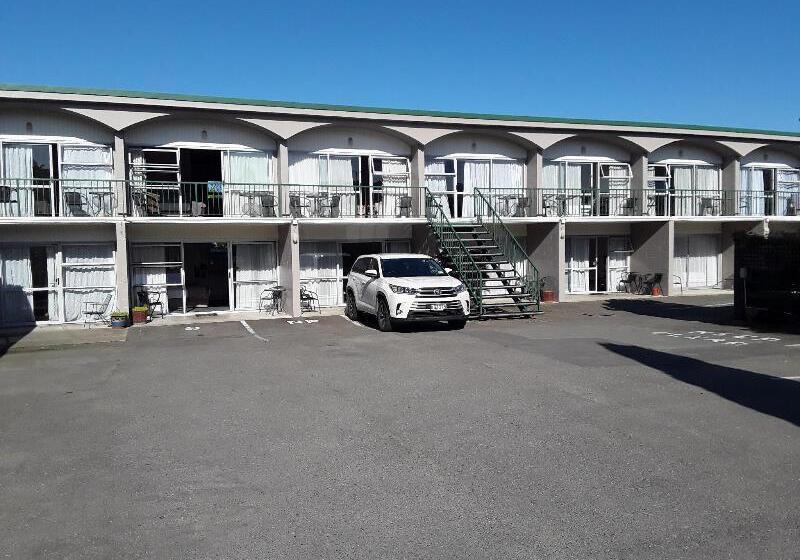 289 Midway Motel