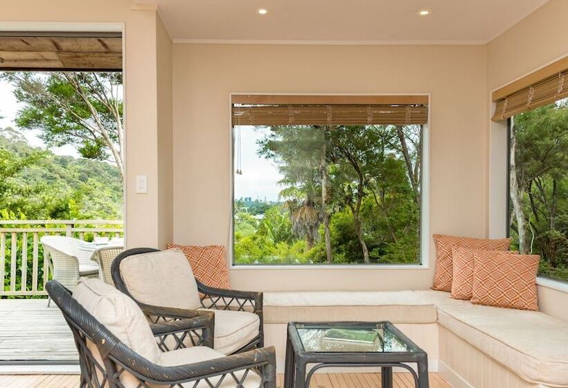 Bay Of Islands Holiday Apartments