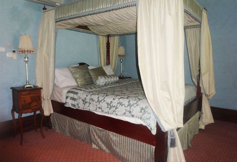 مُتل Casuarina Estate