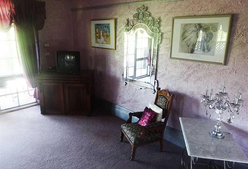 مُتل Casuarina Estate