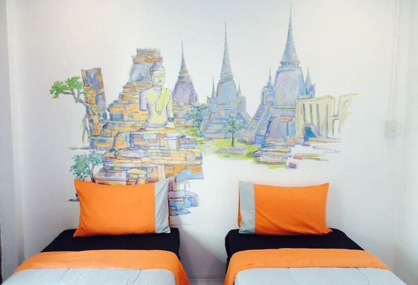 Chic Hostel