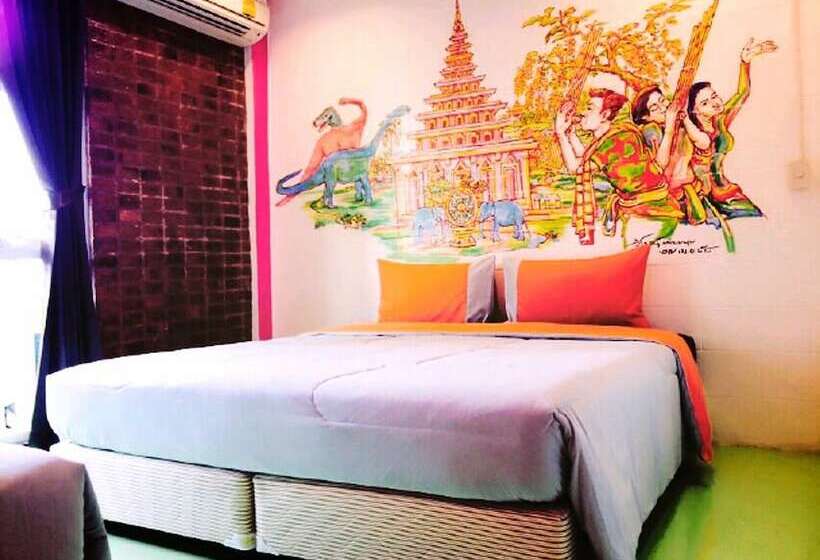 Chic Hostel