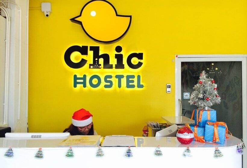 Chic Hostel