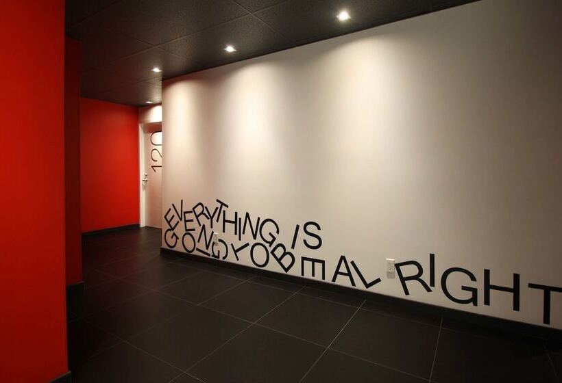 Fotos del hotel B My Hotel:  32