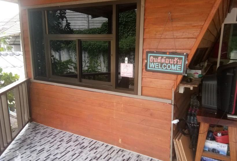 فندق Baan Suan Rimnam Resort