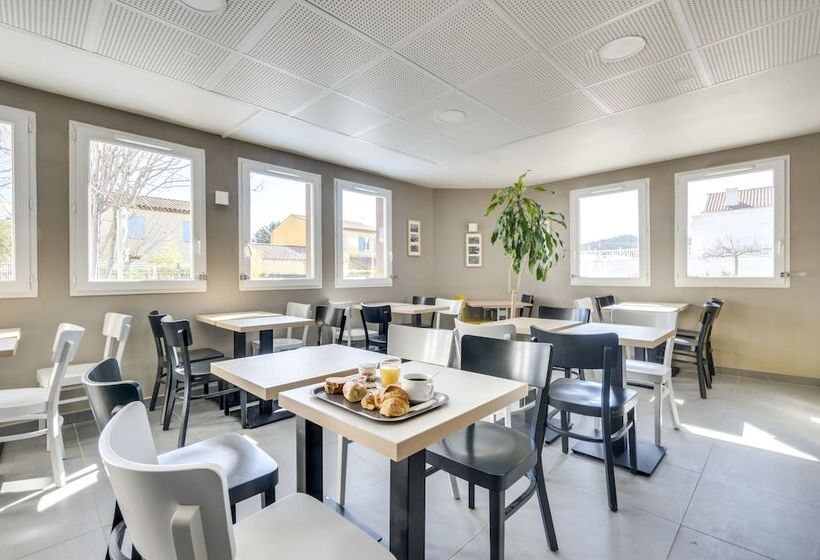 B&b Hotel Brignoles