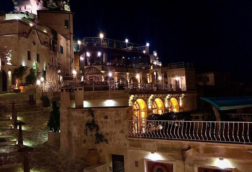هتل Elika Cave Suites & Spa