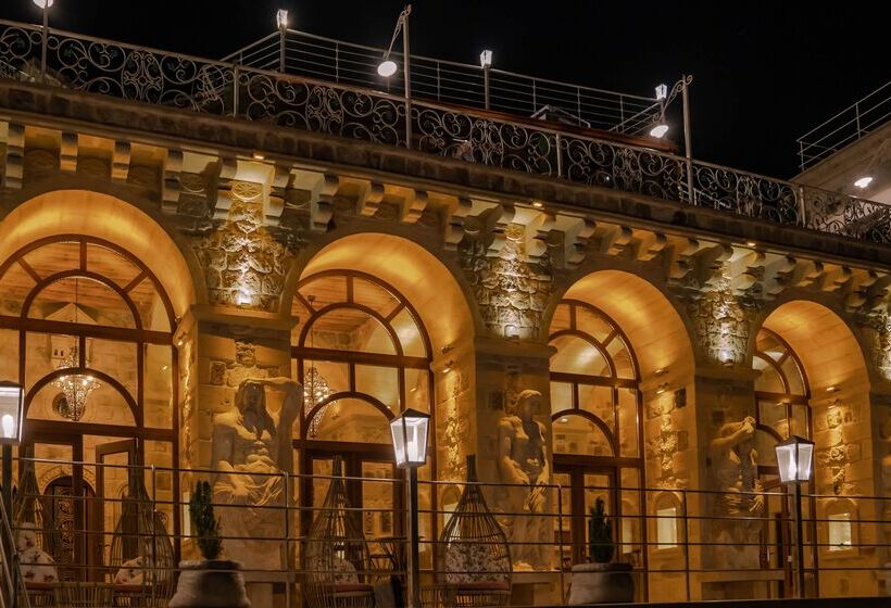 هتل Elika Cave Suites & Spa