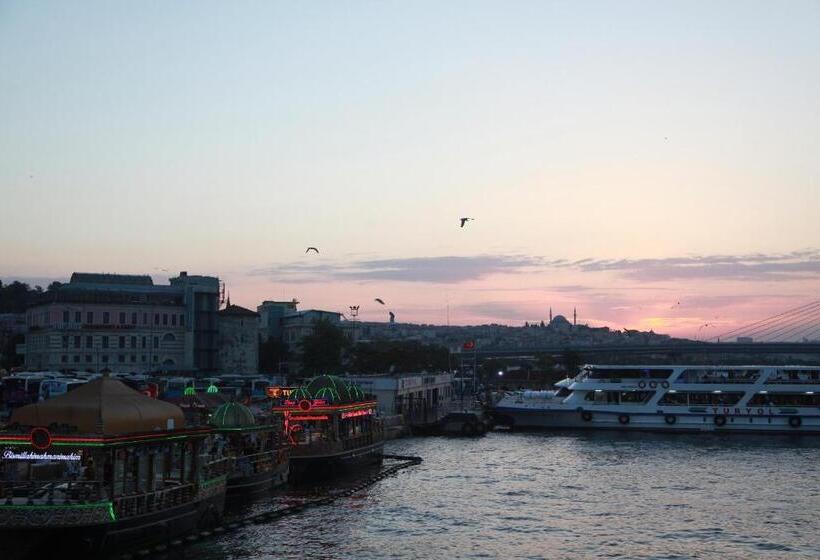 Fotos del hotel Görür:  16