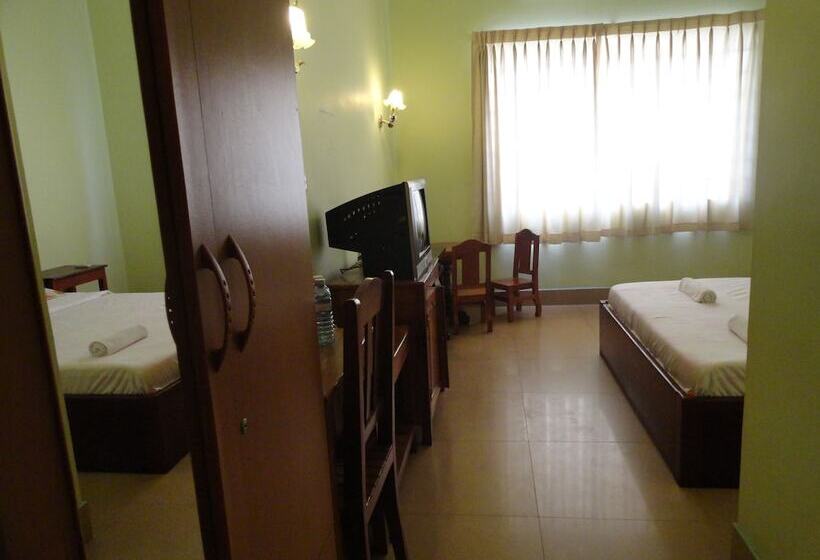 فندق Greenpark Village Guesthouse