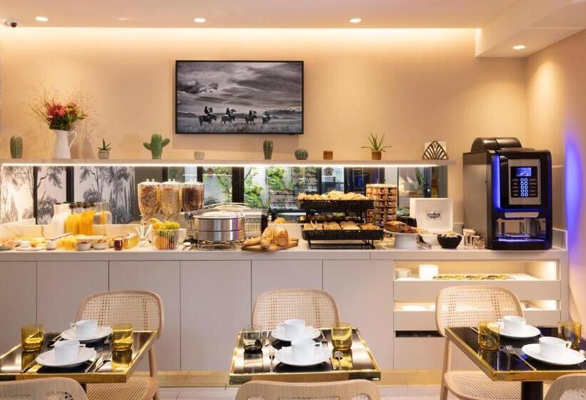 Fotos del hotel Hôtel La Canopée:  22