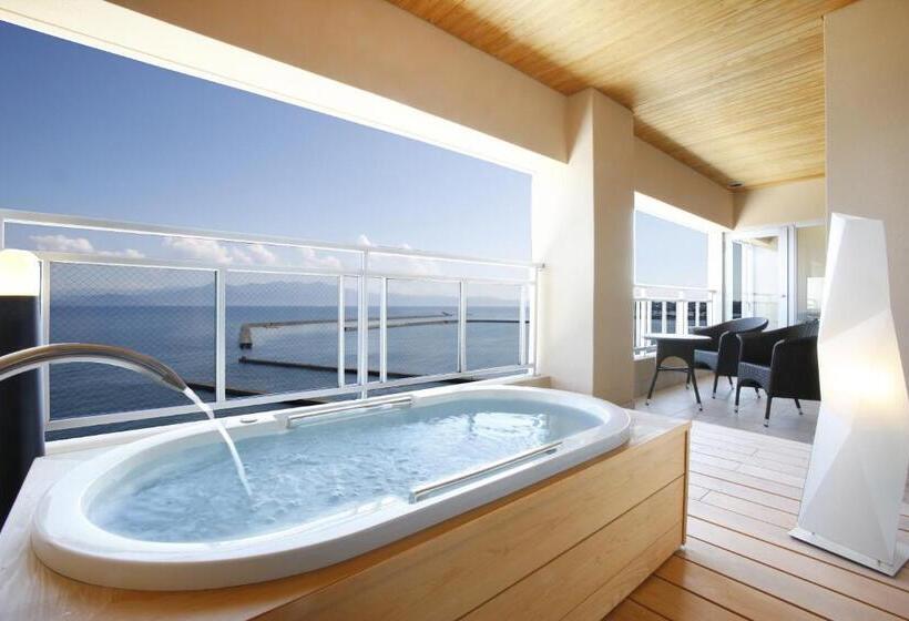 هتل Ibusuki Seaside
