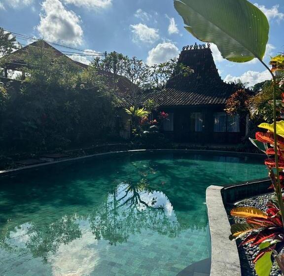 Fotos del hotel Kampoeng Joglo Abangan Ubud:  3