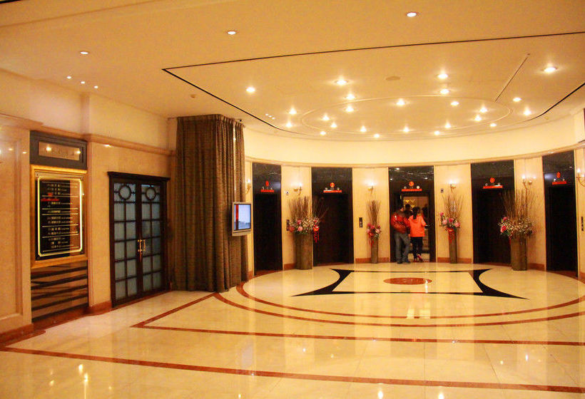 هتل Hometel  Kaohsiung