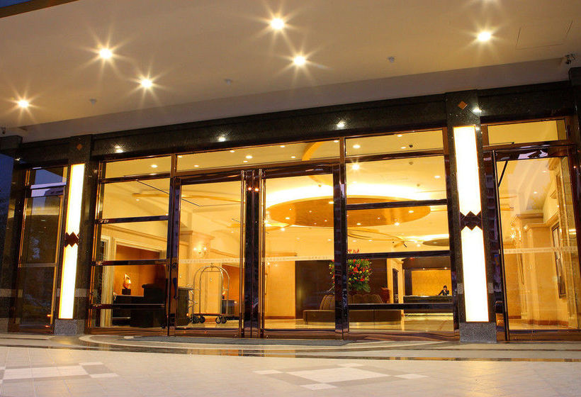 هتل Hometel  Kaohsiung