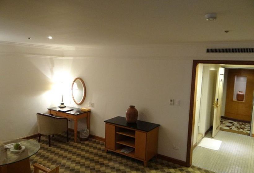 هتل Hometel  Kaohsiung
