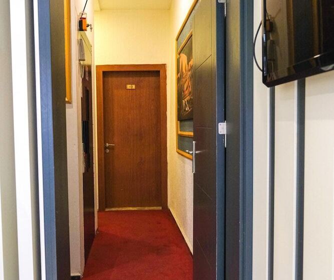 Fotos del hotel La Pazza Suites:  41