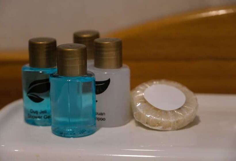 Fotos del hotel La Pazza Suites:  30