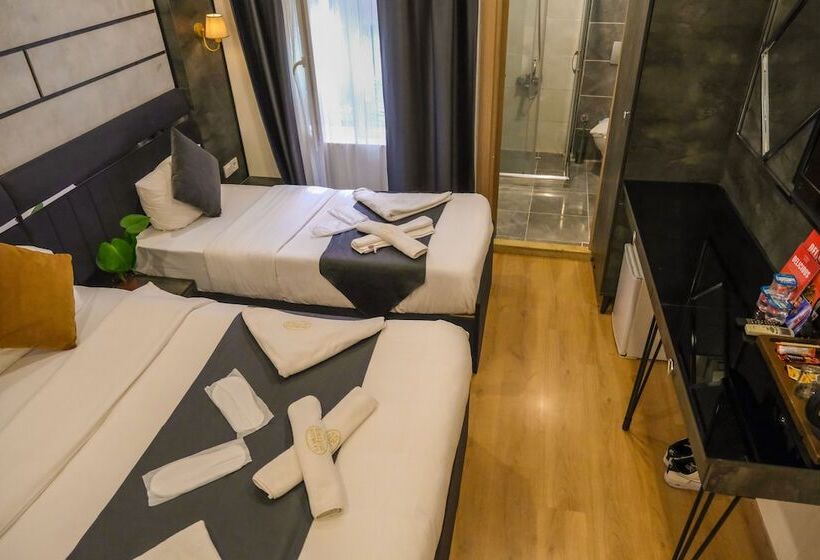 Fotos del hotel La Pazza Suites:  25