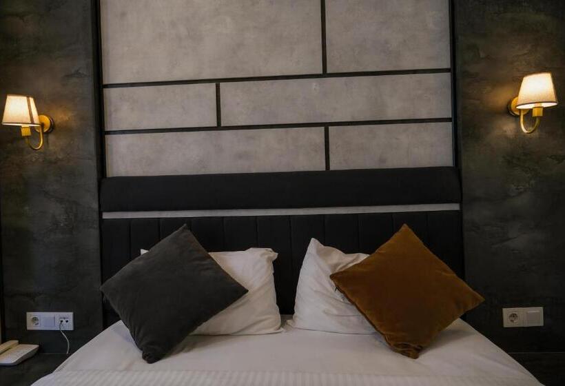 Fotos del hotel La Pazza Suites:  8