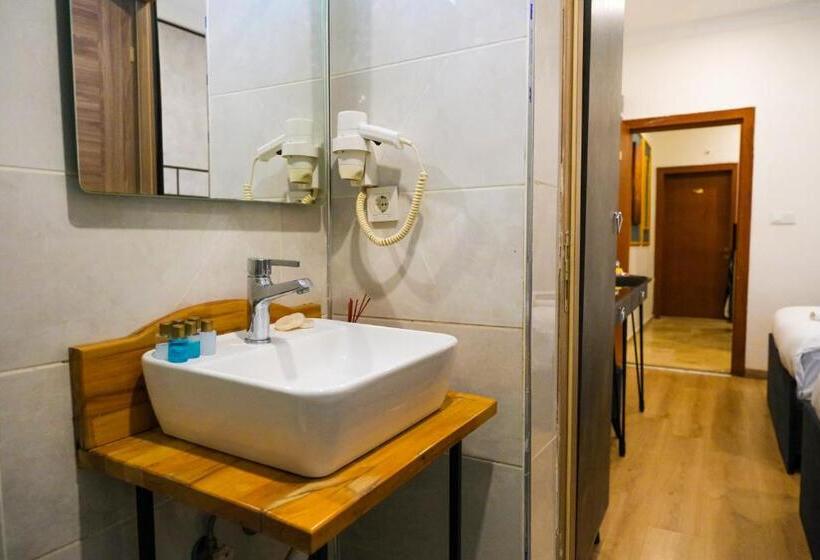 Fotos del hotel La Pazza Suites:  44