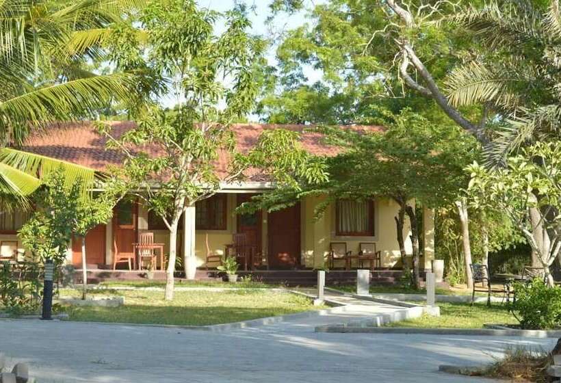 Fotos del hotel Lake View Bungalow Yala:  5