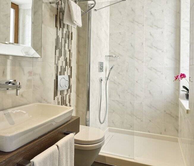 Fotos del hotel Mirrors:  26