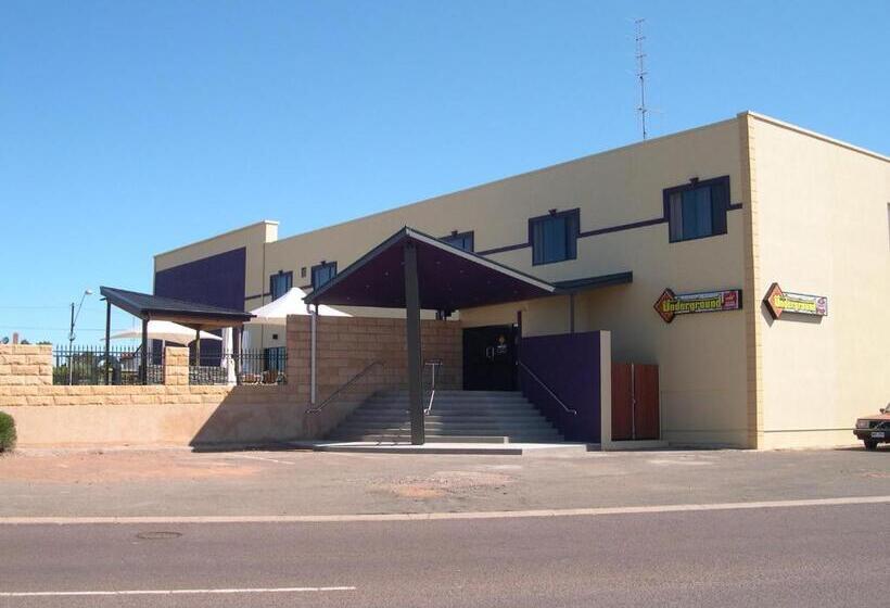 هتل New Whyalla